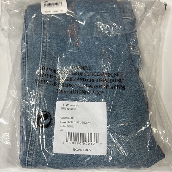 WE The Free High Rise Jegging Frey Hem in Sierra - Picture 5 of 5